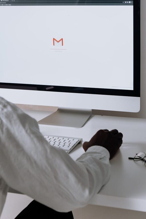 How to Keep Your Emails Under Control: Practical Tips for Inbox Management